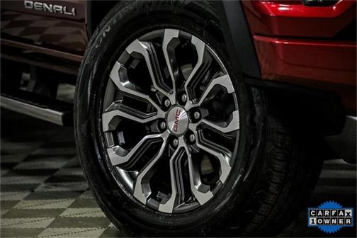 2023 GMC Canyon Denali