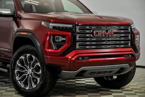 2023 GMC Canyon Denali