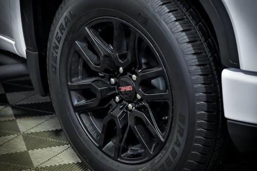2025 GMC Sierra 1500 Pro