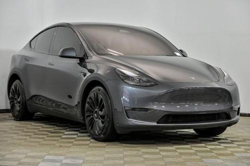 2024 Tesla Model Y Long Range Dual Motor All-Wheel Drive