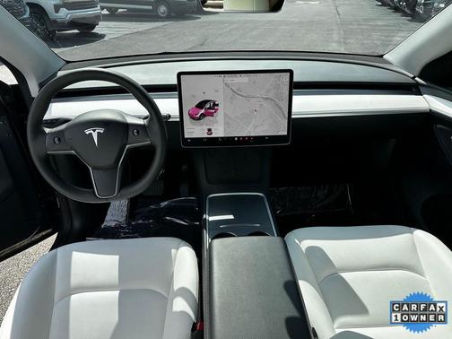 2024 Tesla Model Y Long Range Dual Motor All-Wheel Drive