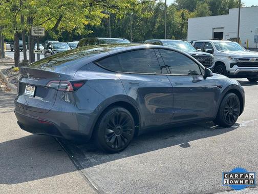 2024 Tesla Model Y Long Range Dual Motor All-Wheel Drive
