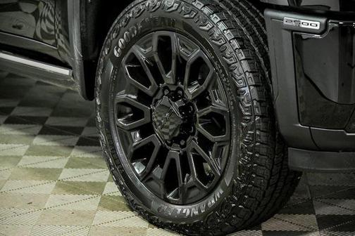 2025 GMC Sierra 2500 Denali