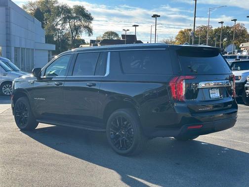 2024 GMC Yukon XL SLE