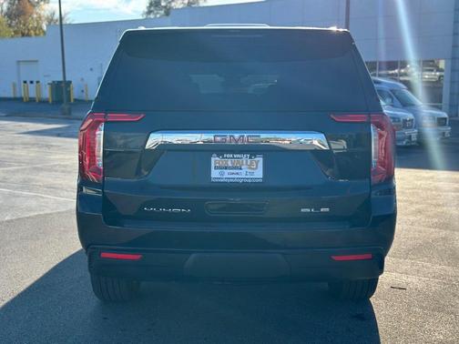2024 GMC Yukon XL SLE