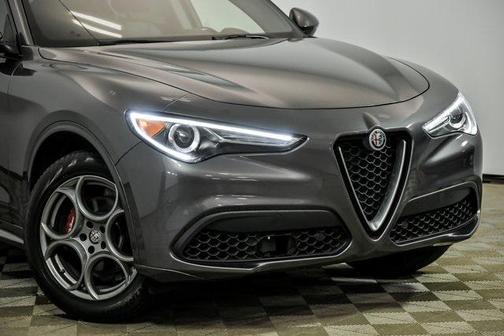 2020 Alfa Romeo Stelvio Sport