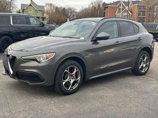 2020 Alfa Romeo Stelvio Sport