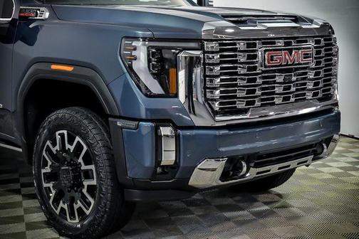 2025 GMC Sierra 2500 Denali