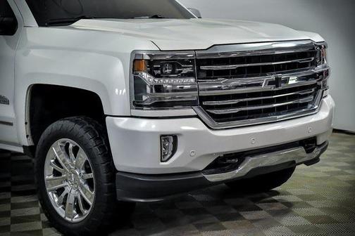 2017 Chevrolet Silverado 1500 High Country
