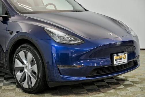 2023 Tesla Model Y Long Range Dual Motor All-Wheel Drive