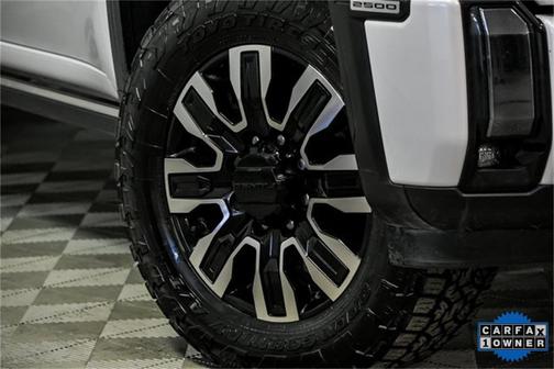 2024 GMC Sierra 2500 Denali Ultimate