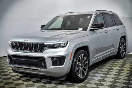 2022 Jeep Grand Cherokee Overland