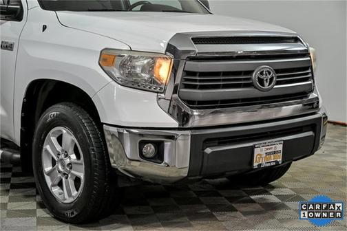 2014 Toyota Tundra SR