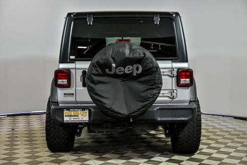 2022 Jeep Wrangler Unlimited Sport