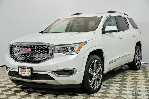 White Frost Tricoat 2018 GMC Acadia Denali