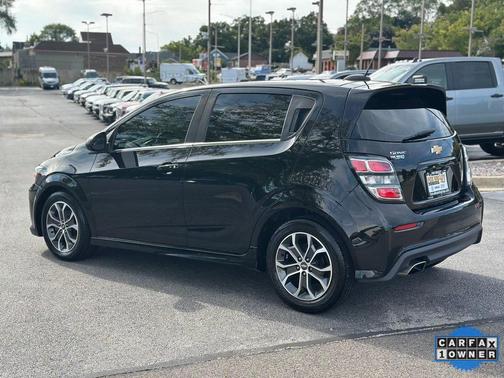 2017 Chevrolet Sonic LT