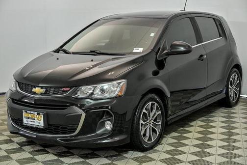 2017 Chevrolet Sonic LT