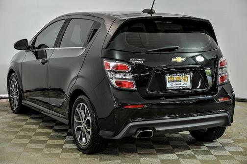 2017 Chevrolet Sonic LT