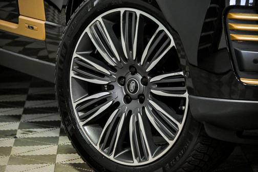 Santorini Black Metallic 2020 Land Rover Range Rover Autobiography