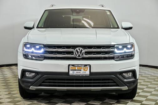 Pure White 2019 Volkswagen Atlas 3.6L SE w/Technology