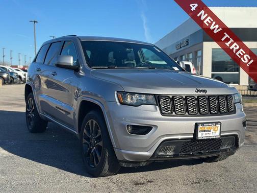 2017 Jeep Grand Cherokee Altitude