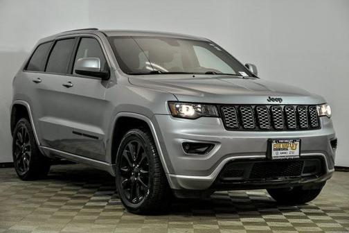 2017 Jeep Grand Cherokee Altitude
