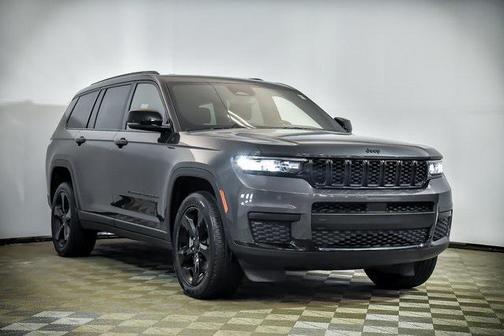 2022 Jeep Grand Cherokee L Altitude