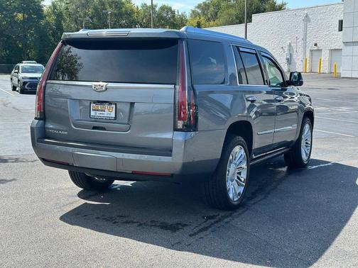 2020 Cadillac Escalade Platinum