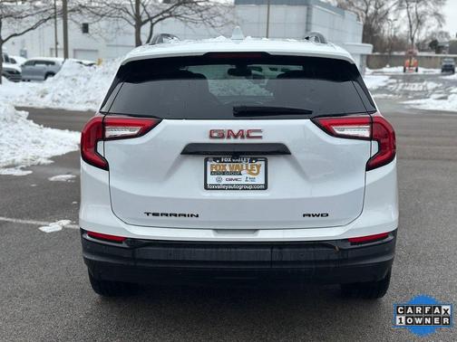 2022 GMC Terrain SLT