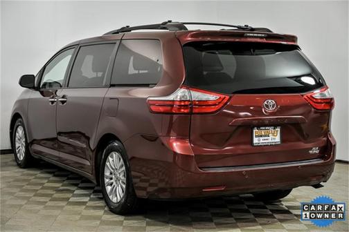2015 Toyota Sienna XLE