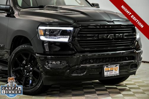 Diamond Black Crystal Pearlcoat 2024 RAM 1500 Laramie