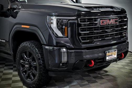 2024 GMC Sierra 2500 AT4