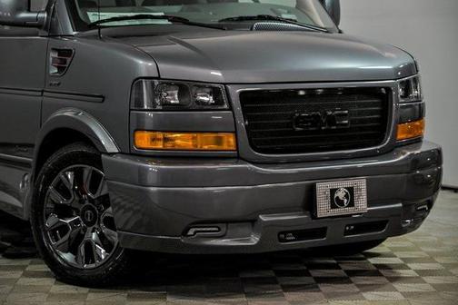 2025 GMC Savana 2500 Work Van