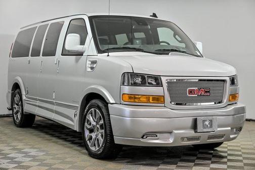 2025 GMC Savana 2500 Work Van