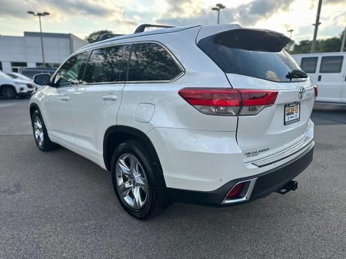 2018 Toyota Highlander Limited