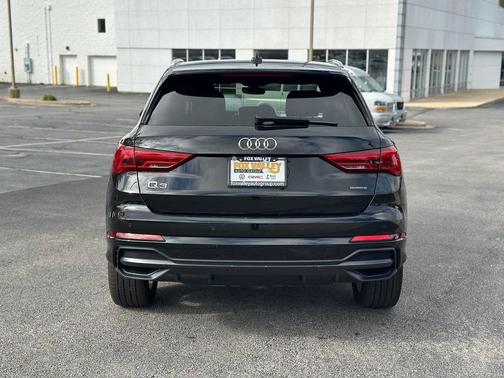 2022 Audi Q3 45 S line Premium Plus