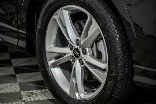 2022 Audi Q3 45 S line Premium Plus