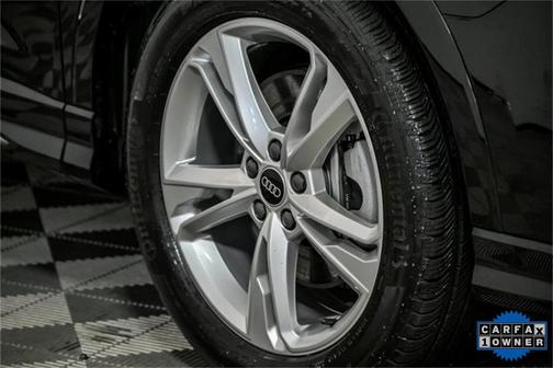 2022 Audi Q3 45 S line Premium Plus