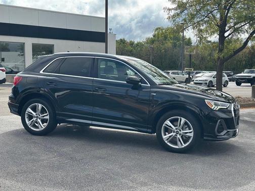 2022 Audi Q3 45 S line Premium Plus