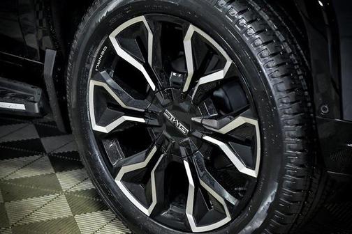 2025 GMC Sierra EV Extended Range Denali