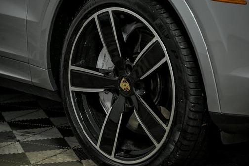 2020 Porsche Cayenne Turbo