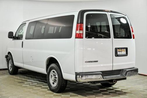 2018 Chevrolet Express 3500 LT