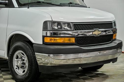 2018 Chevrolet Express 3500 LT