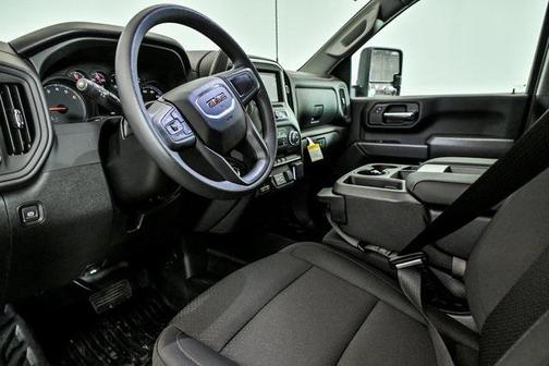 2026 GMC Sierra 2500 Pro