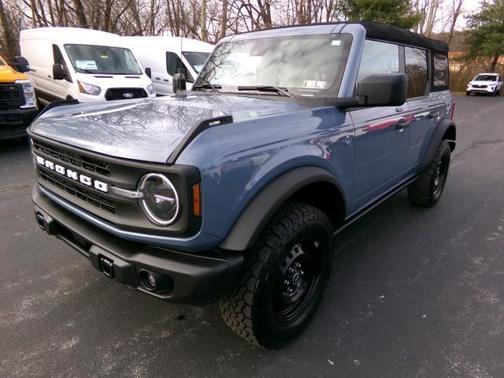 2023 Ford Bronco Black Diamond