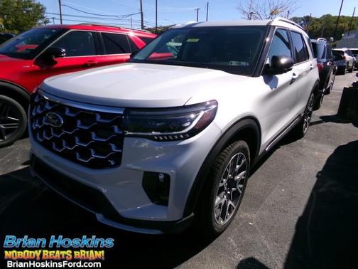 2025 Ford Explorer Platinum