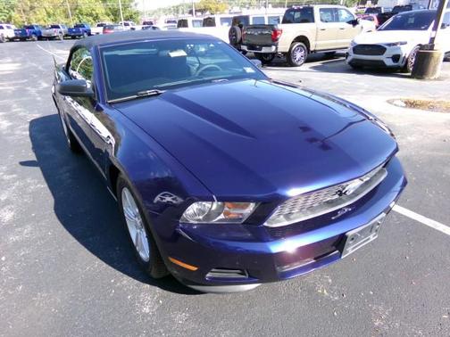 2012 Ford Mustang V6