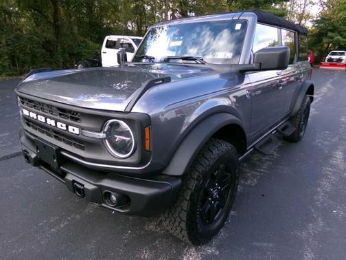 2023 Ford Bronco Black Diamond