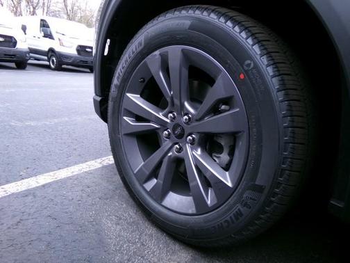 2026 Ford Explorer Active 4WD