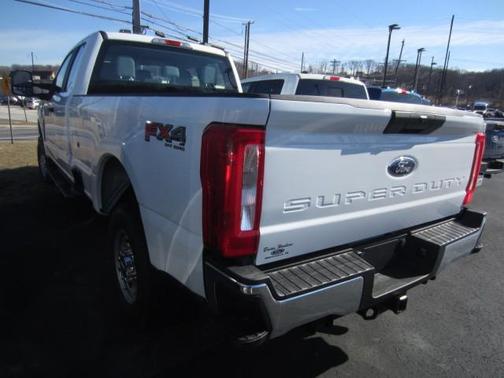 2025 Ford F-250 XL